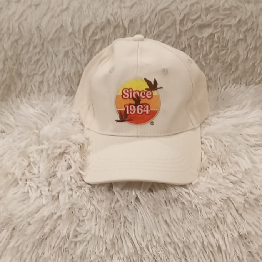 Vintage Wawa Cream Cap with Classic Logo